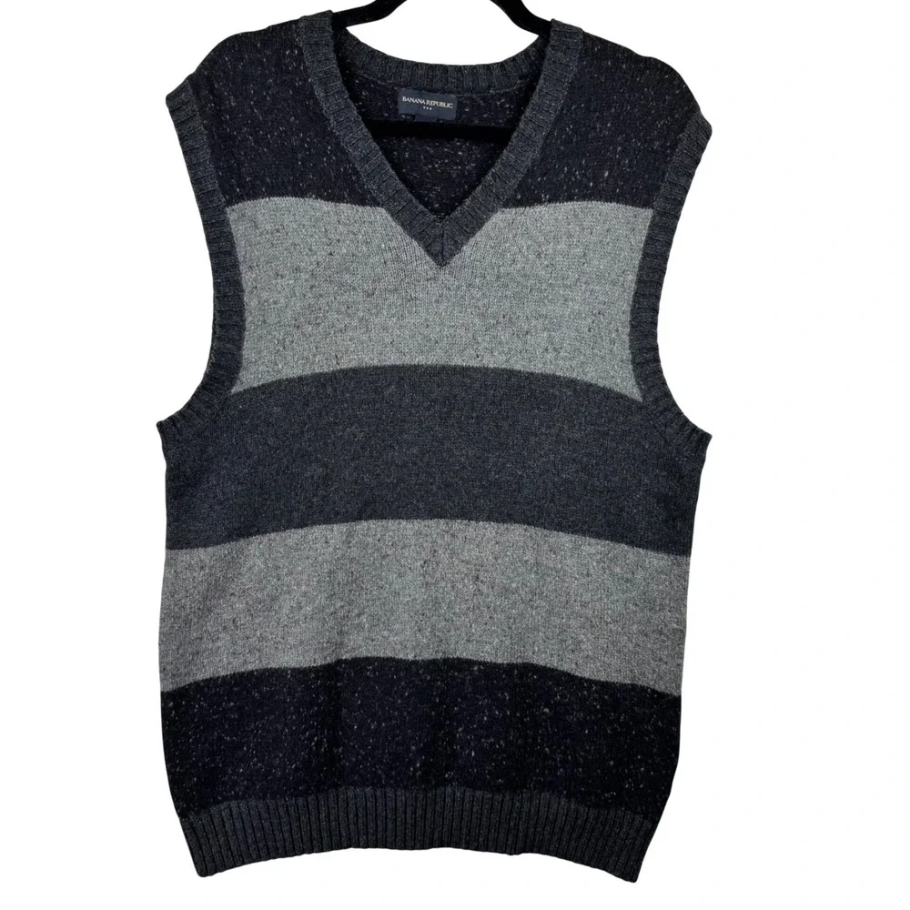 Banana Republic Sweater Vest Mens Large Grey Black Striped Wool Angora Academia